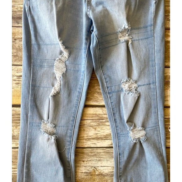 Aerpostale Womens High‎ Rise Jeggings Light Wash Distressed Jeans Size 12 Aero - Picture 3 of 7